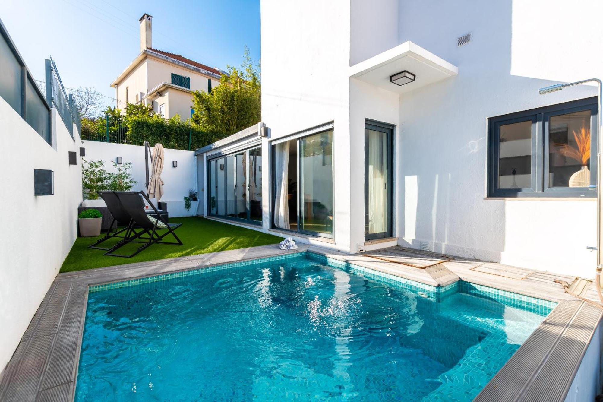 Luxury Villa With A Pool In The City - No Parties Allowed Lisboa Exterior foto